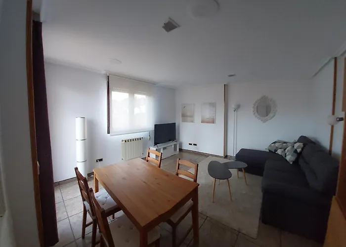 Atico Jovellanos * Χιχόν